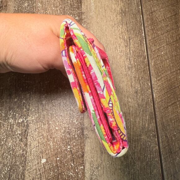 Vera Bradley Clementine Floral Print Trifold Wallet ID Pocket - Picture 8 of 8